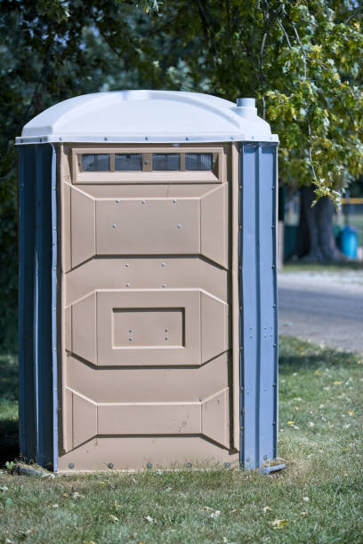 Portable Toilet Options We Offer in Runaway Bay, TX